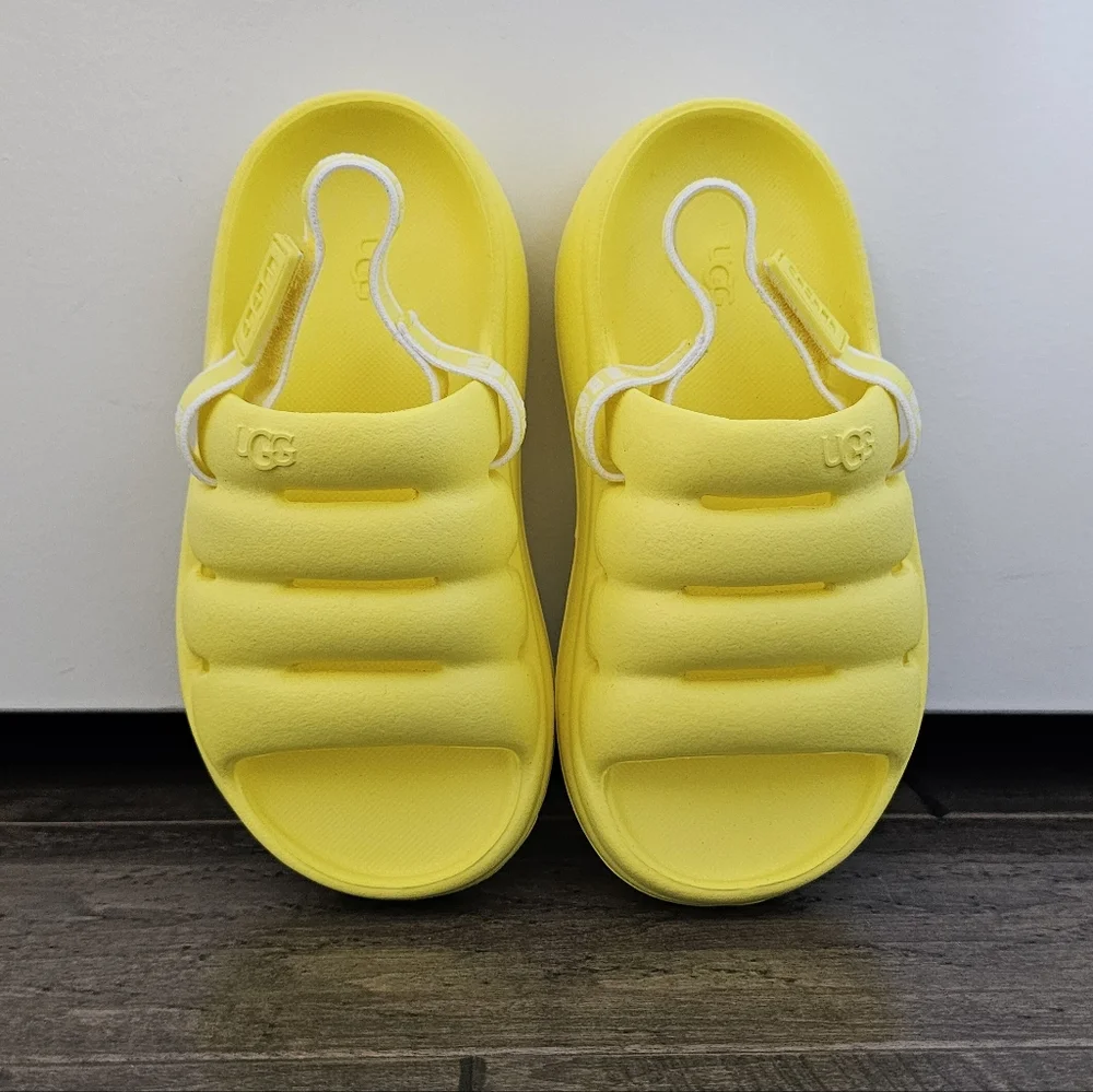 New UGG Kids Sport Yeah Slide with Velcro Strap Closure NWOB Sz 10T